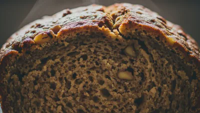 Photo de : The "Guiltless" 100-Calorie Banana Bread Slice